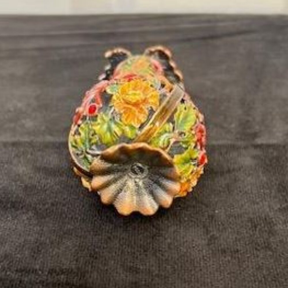 Butterfly Cloisonne Perfume Bottle in Red and Pink with a Floral Motif Design - Picture 5 of 7